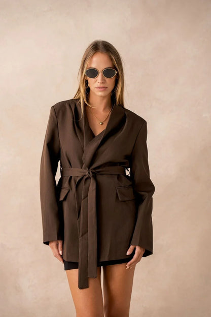 Blazer Marron femme ouvert avec ceinture - NMDRESS