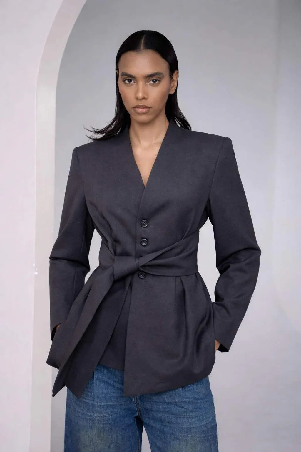 Blazer noir cintré Divina